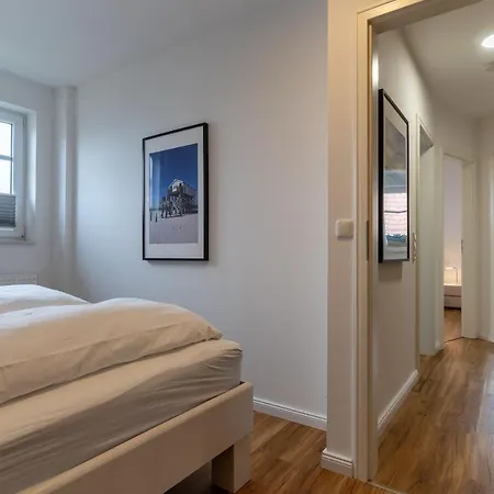 Haushaelfte Evershop Seepferdchen Dom wakacyjny Brösum