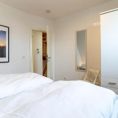 Dom wakacyjny Haushaelfte Evershop Seepferdchen